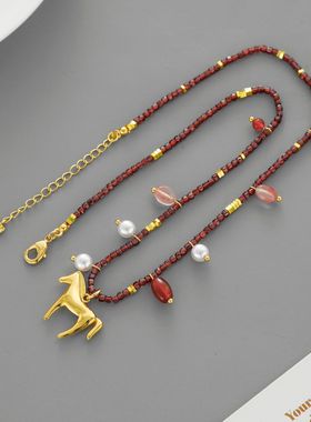 26年新年红石榴石小马转运锁骨链