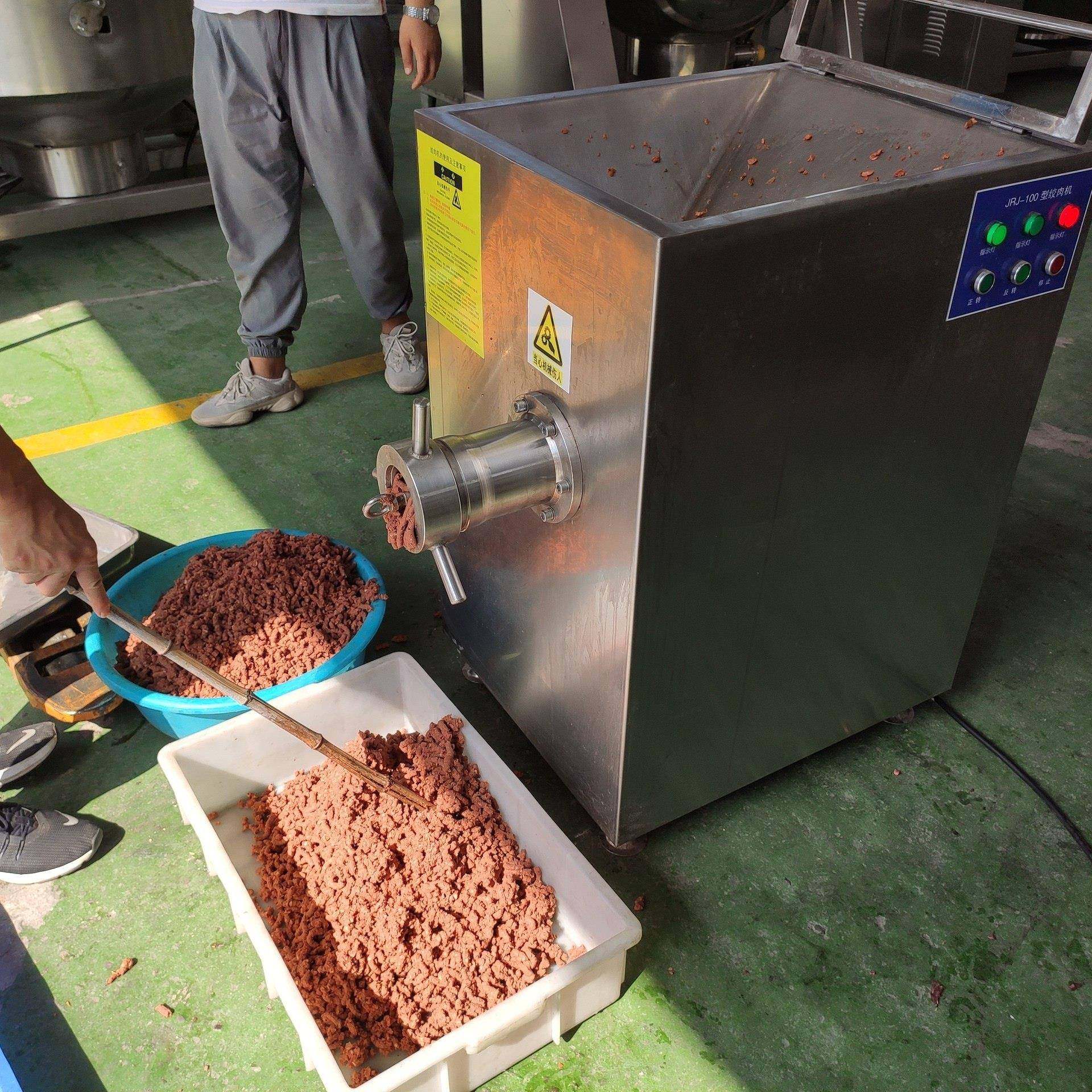 大型商用肉馅绞肉机120型冻肉鲜肉绞肉机连续式碎肉馅绞肉机,淘宝优惠券,粉丝福利购,淘宝优惠卷