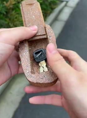 暗格石头楼道藏钥匙神器进户门口看不出来装饰创意仿真石头钥匙盒