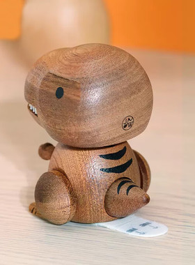 森活木趣车载摇头摆件中控台汽车车内饰品实木木质弹簧恐龙公仔