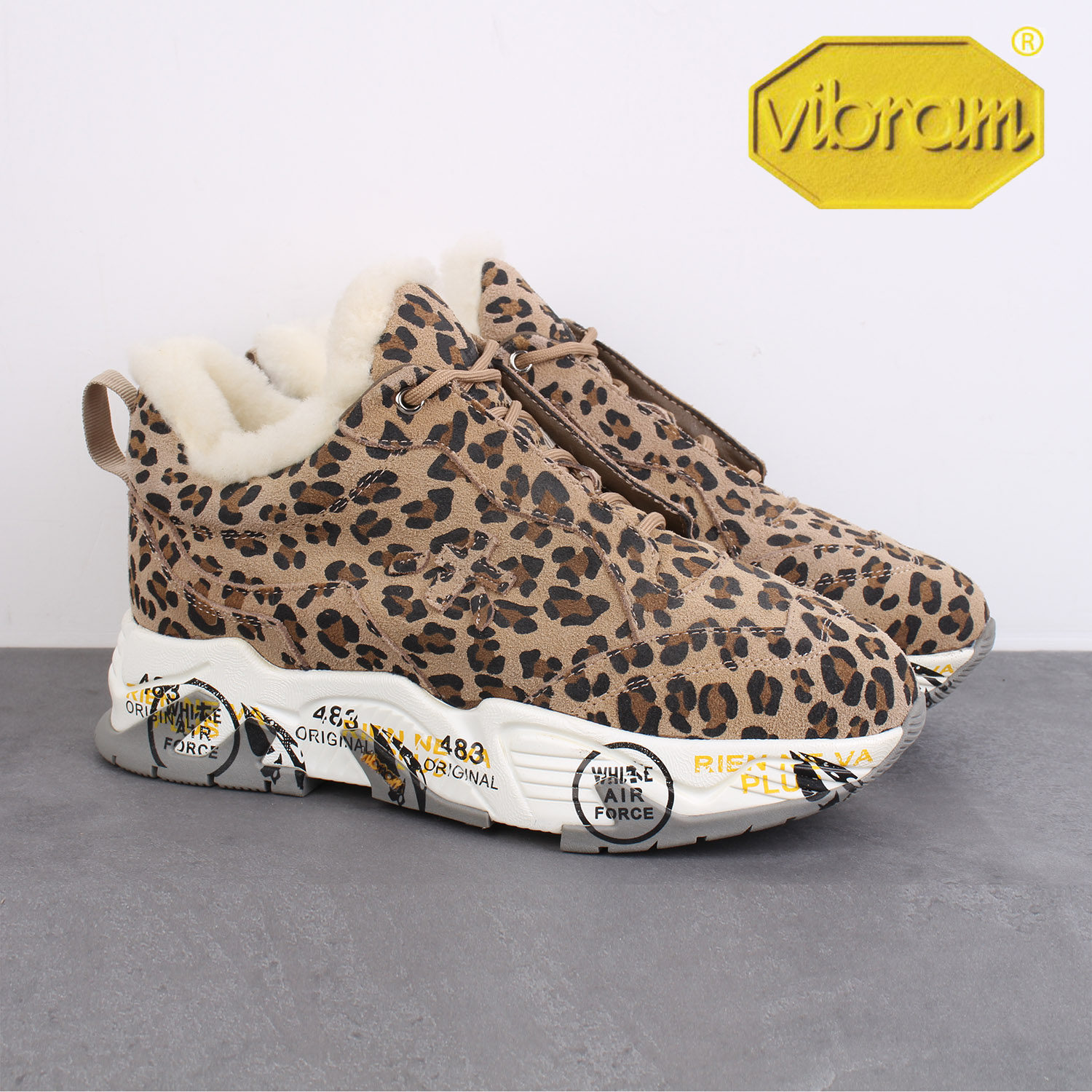 外贸订单 冬季女子反绒牛皮V底羊毛豹纹休闲鞋轻便时尚真皮运动鞋,淘宝优惠券,粉丝福利购,淘宝优惠卷