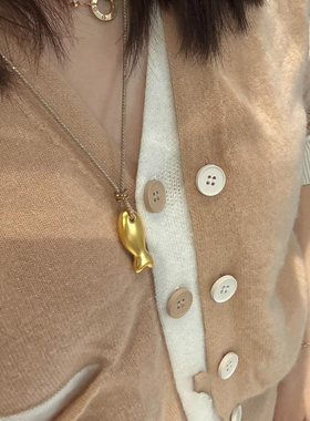 复古金色磨砂小鱼项链女