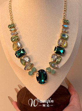 宫廷风复古绿色仿锆石拼接项链女