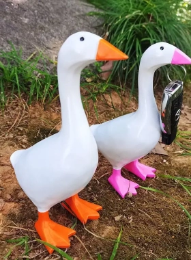 2025天鹅鸭子吸铁磁雕像吸钥匙剪刀家居铁制品树脂装饰工艺品同学