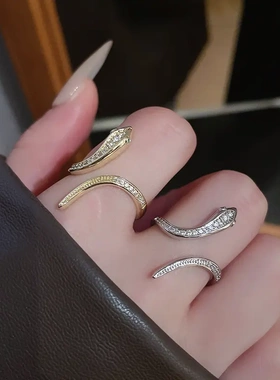 真金电镀锆石蛇形扭曲开口戒指女小众设计气质食指戒时尚百搭指环