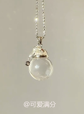 清冷感爆闪圣诞帽星星项链女