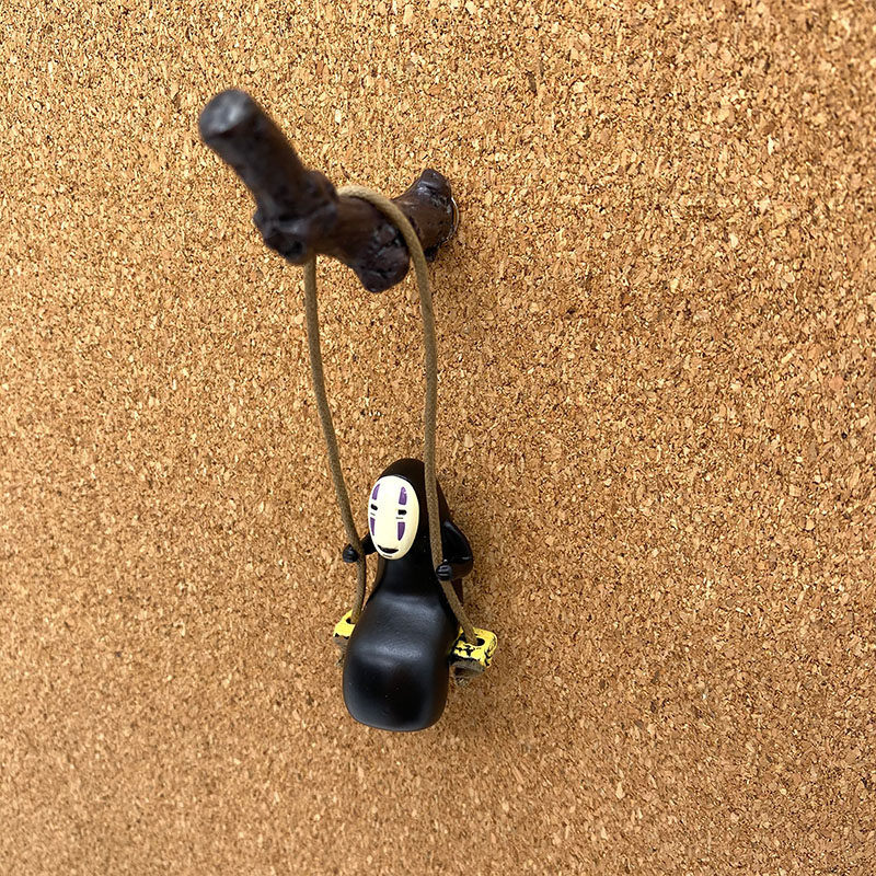 1个无脸男荡秋千创意图钉按钉千与千寻墙装饰毛毡板软木板挂钩钉,淘宝优惠券,粉丝福利购,淘宝优惠卷