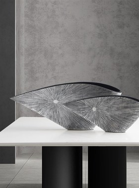 意式现代极简轻奢抽象艺术摆件玄关电视柜客厅家居装饰品花瓶