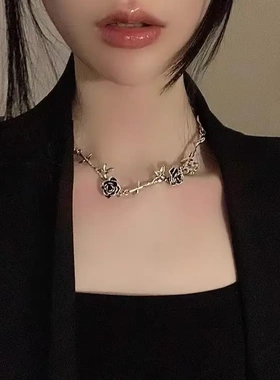 黑色山项链女颈链锁骨链轻奢小众高级设计感玫瑰饰品法式复古
