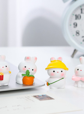 汽车摆件卡通新款车内装饰品内饰用品大全创意中控台车载小摆件女