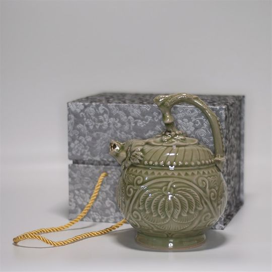 Yaozhou porcelain inverted Liuzhujieying fair cup with two hearts mandarin duck pot three-piece set six-piece gift box Shaanxi characteristics