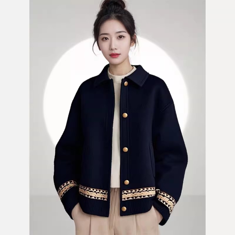 今年流行的独特超好看小香风外套女2025早秋新款爆款洋气别致上衣 - 图3