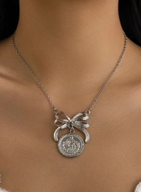 欧美饰品  结圆牌十字链项链 仿珍珠合金铁链ins锁骨链