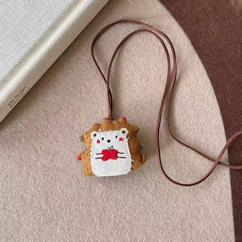可爱玩偶小动物长款吊坠项链女秋冬毛绒挂脖毛衣链装饰配饰卫衣链,淘宝优惠券,粉丝福利购,淘宝优惠卷