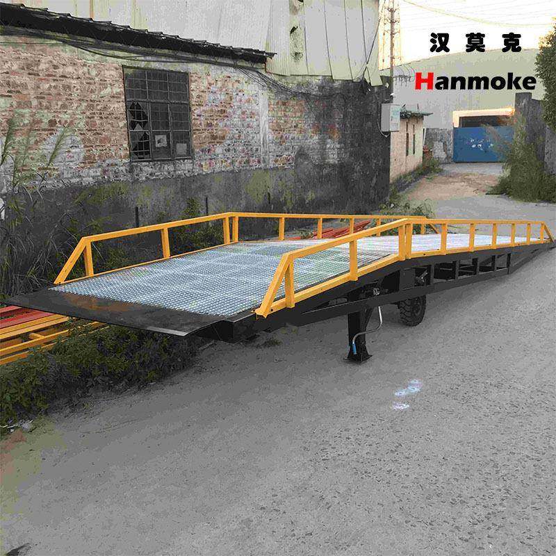 移动式液压登车桥集装坡道登车桥可拆卸护栏款登车简易登车桥,淘宝优惠券,粉丝福利购,淘宝优惠卷