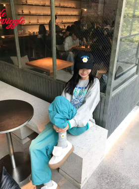 wigglewiggle笑脸花韩刺绣鸭舌帽