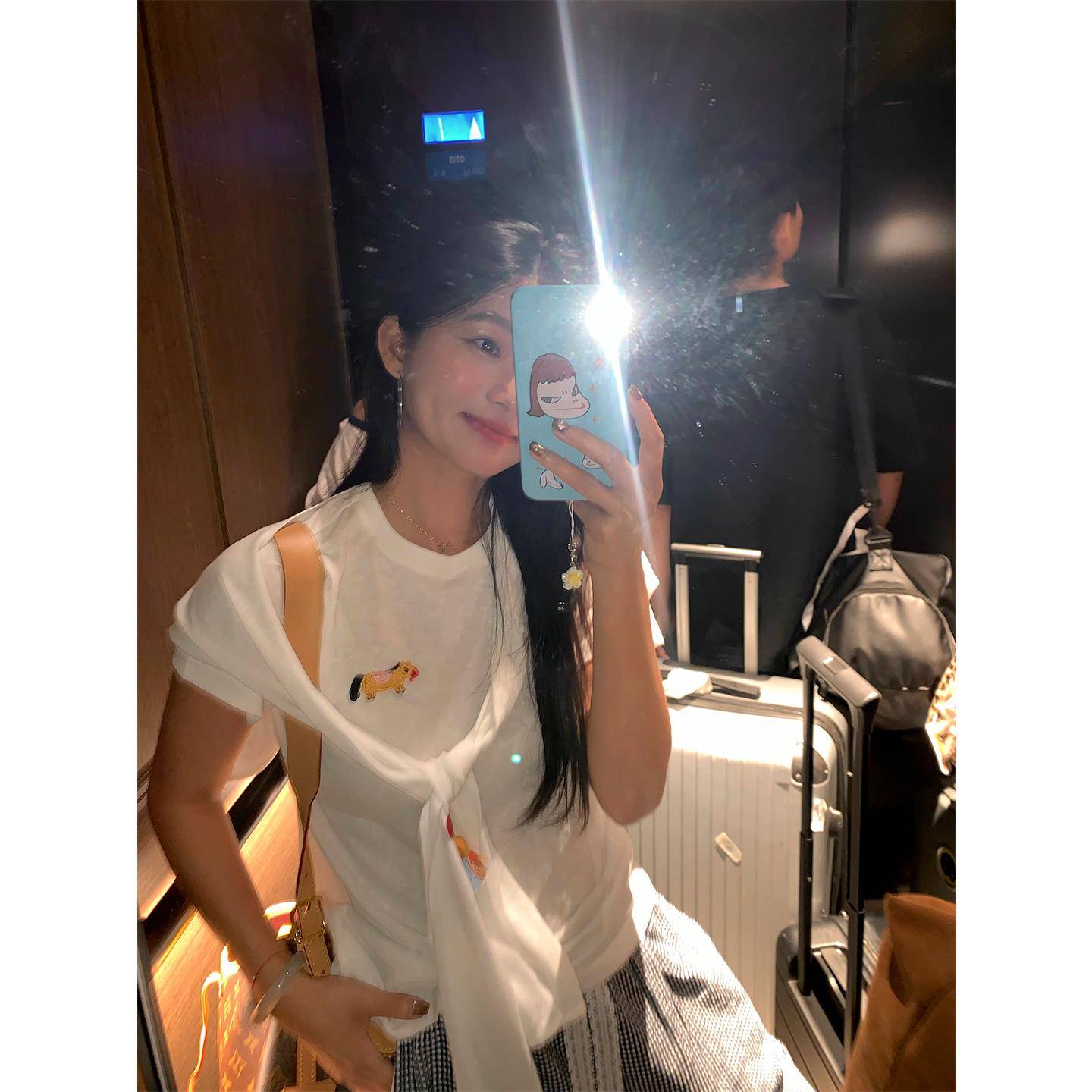 落落狷介 短袖女t恤2025新款白色披肩搭配上衣小个子设计感小众 - 图0