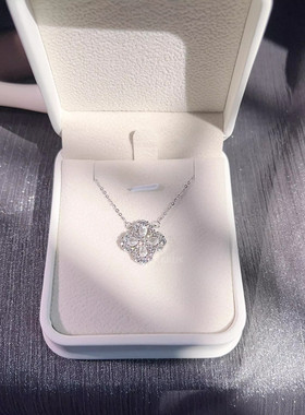 S925纯银闪钻四叶草项链