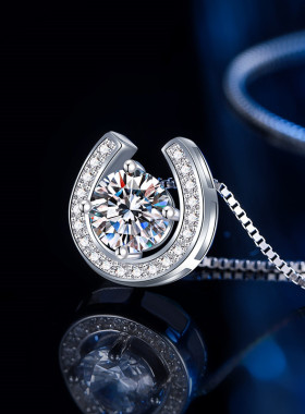 s925纯银正品莫桑石马蹄项链女吊坠简约精致一克拉小众设计感