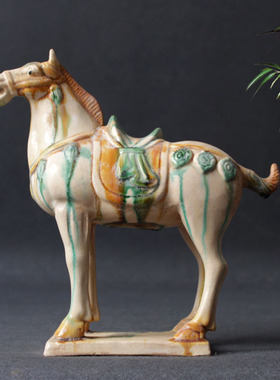 仿古陶瓷马摆件唐三彩六q骏马家居工艺品礼品马到成功招财马上有