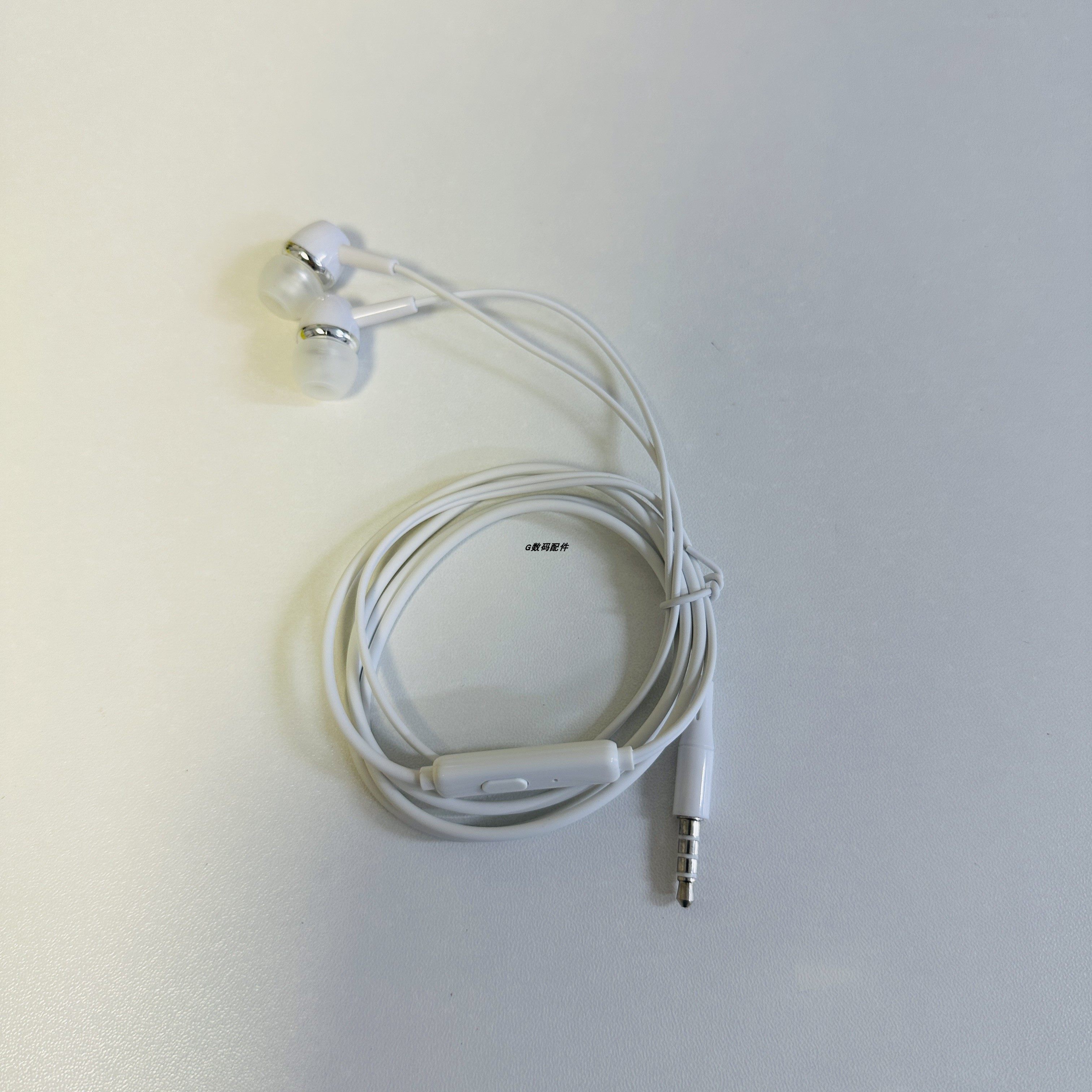 库佳w12入耳式有线耳机圆口新款手机通用立体声高清通话耳机a耐用,淘宝优惠券,粉丝福利购,淘宝优惠卷