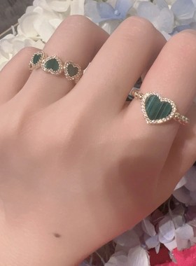 欧美轻奢孔雀绿心形戒指时尚简约设计感指环女个性生日礼物