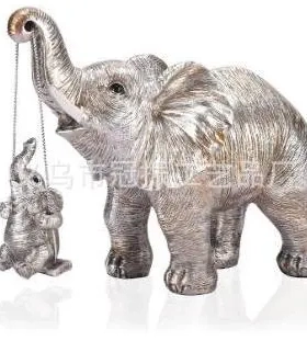 黄金大象摇篮小象家居树脂摆件装饰品象鼻摇篮金黄色庭院设计装修