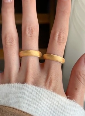 卡纯诗轻奢丝绒泥鳅背戒指女仿黄金色指环高端沙金复古式气质简约