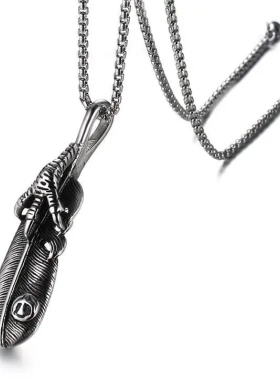 2025新款日系复古高桥不锈钢羽毛项链 钛钢做旧怀旧文艺挂坠