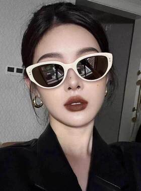 韩版GM白色猫眼墨镜女款潮海边街拍高级感复古显脸小偏光太阳眼镜