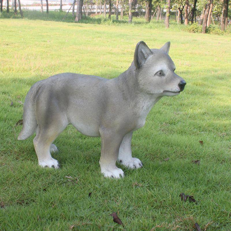仿真狼摆件玻璃钢雕塑户外园林景观动物模型公园景区草坪小摆件 - 图2