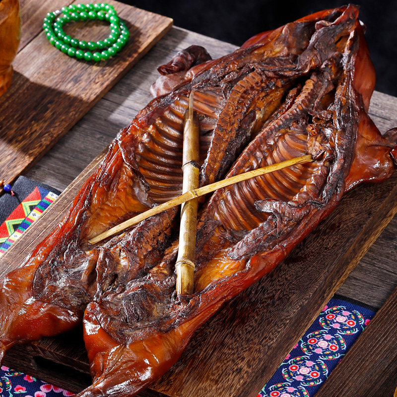 四川腊味整只腊乳猪8斤礼盒装年货送礼北川烟熏腊肉小香猪腊肉,淘宝优惠券,粉丝福利购,淘宝优惠卷