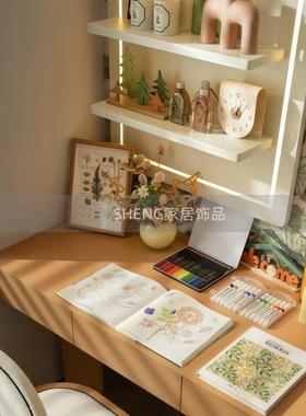 简约现代样板间儿童房摆件家居绘画售楼处儿童卧室桌面装饰品组合