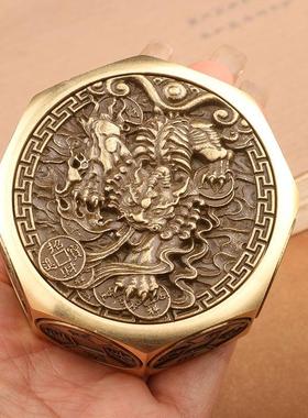 招财进宝十面转钱龙年手把件黄铜工艺解压魔方复古可旋转小摆件