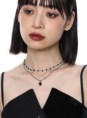 黑钻双层叠戴秋冬项链女轻奢小众甜酷锁骨毛衣卫衣链子配饰高级感