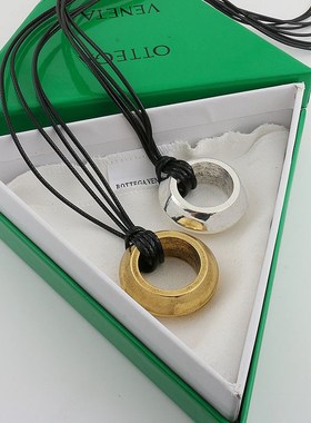 复古做旧铜镀古银光轮吊坠项链银色O圈圈黑绳挂脖毛衣链长款配饰