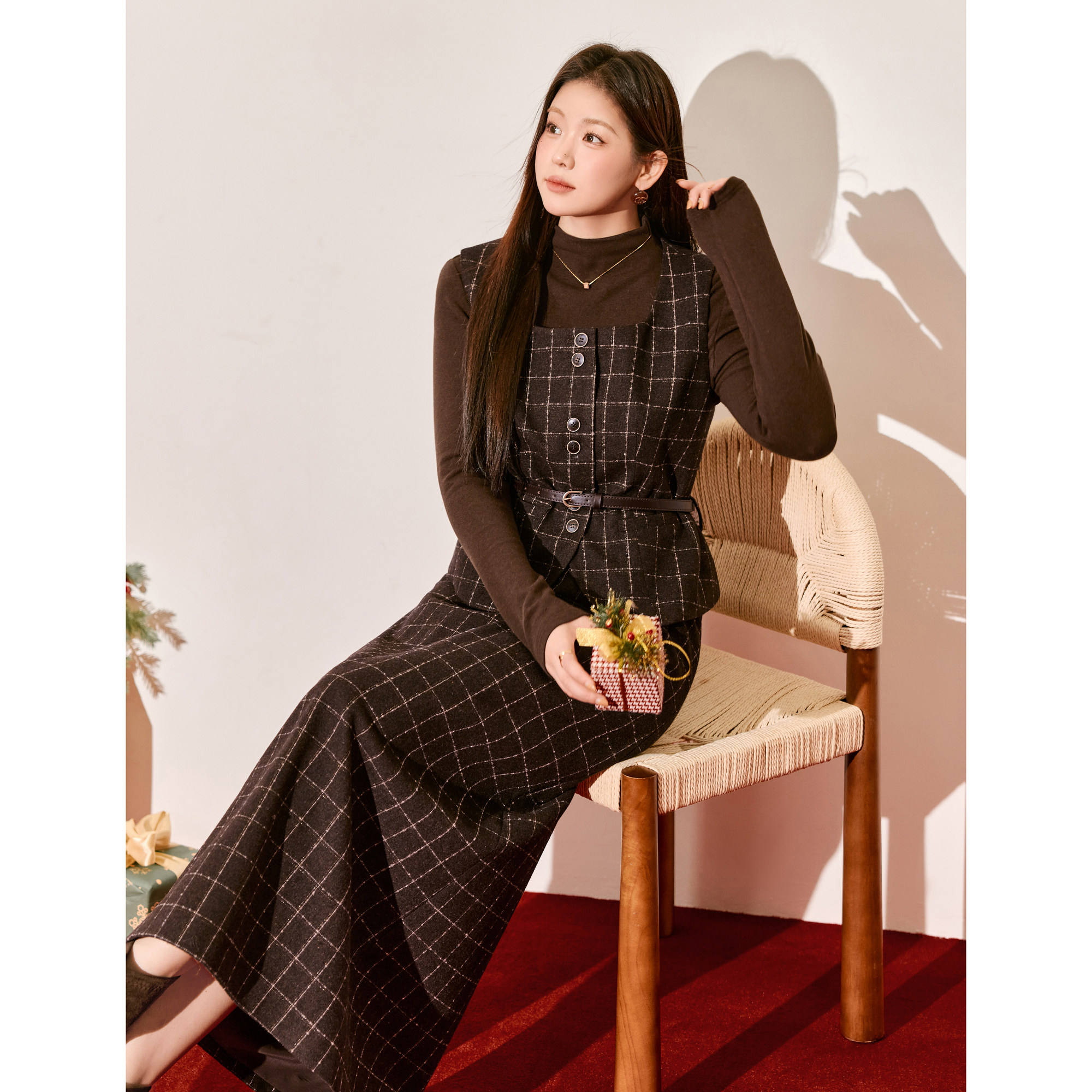 蓝语大码复古格纹羊毛混纺马甲半高领打底衫半身裙气质收腰三件套,淘宝优惠券,粉丝福利购,淘宝优惠卷