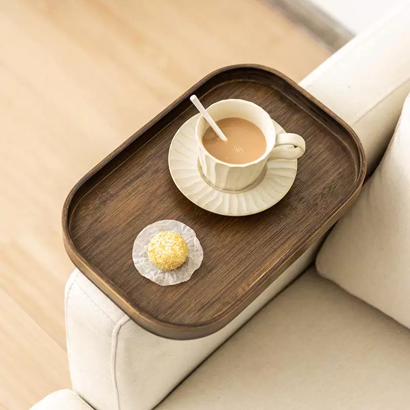 The sofa armrest side side side -in -side shelf bracket table board placed water cup cup coffee table folding cup holder