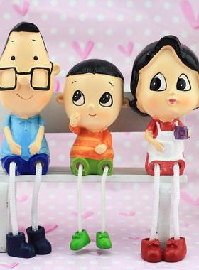 钰鉴大头儿子小头爸爸一家人荡秋千美陈零食儿童食品陈列场景道具