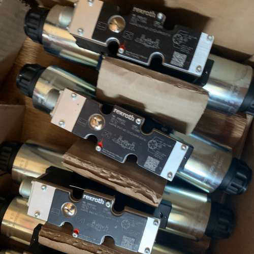 R900949757 4WRAE10W1-60-2X/G24议价 - 图1