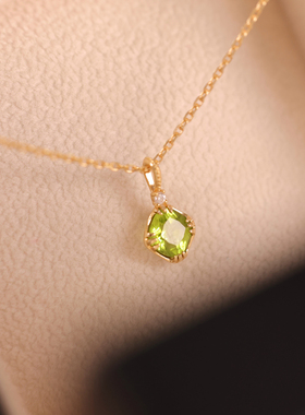 珞笙《薄荷曼波》天然橄榄石彩宝轻奢高级感银镀金项链礼物送闺蜜