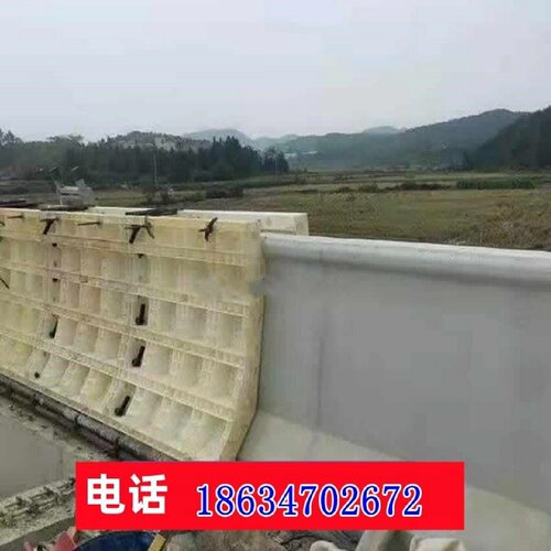 高速公路防撞墙现浇模板防撞护栏塑钢模板混凝土浇筑桥梁护栏模板 - 图3