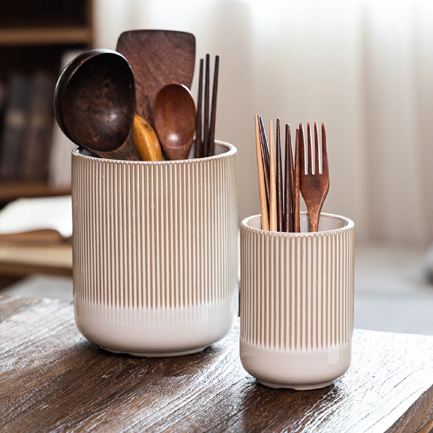 陶瓷筷子筒花瓶吉田成器白色笔筒收纳罐桶陶瓷罐子瓷器简约勺子筒,淘宝优惠券,粉丝福利购,淘宝优惠卷