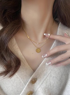 双层叠戴圆牌项链女2024新款爆款秋冬毛衣链轻奢小众卫衣锁骨链