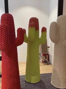 网红仙人掌衣架仙人掌手办雕塑商场店铺家居美陈落地装饰潮流摆件