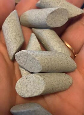 刚玉研磨石粗磨抛光石振动抛光机去除毛边倒角去除氧化皮飞边毛刺