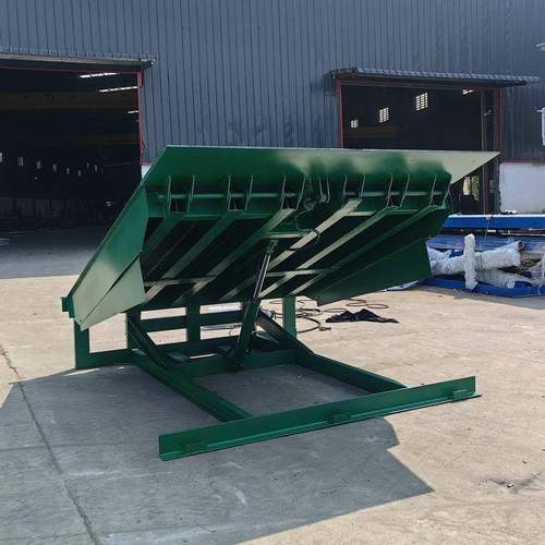 固定式登车桥物流装卸货集装箱叉车电动上坡月台10吨装卸货平台 - 图0