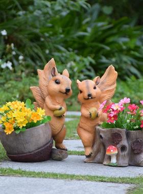 户外园林景观玻璃钢雕塑松鼠摆件花园庭院仿真动物树脂装饰小品