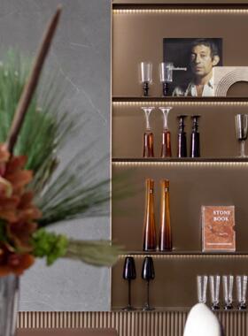现代轻奢中古酒柜博古架售楼处样板间酒吧酒杯客厅软装饰品摆件