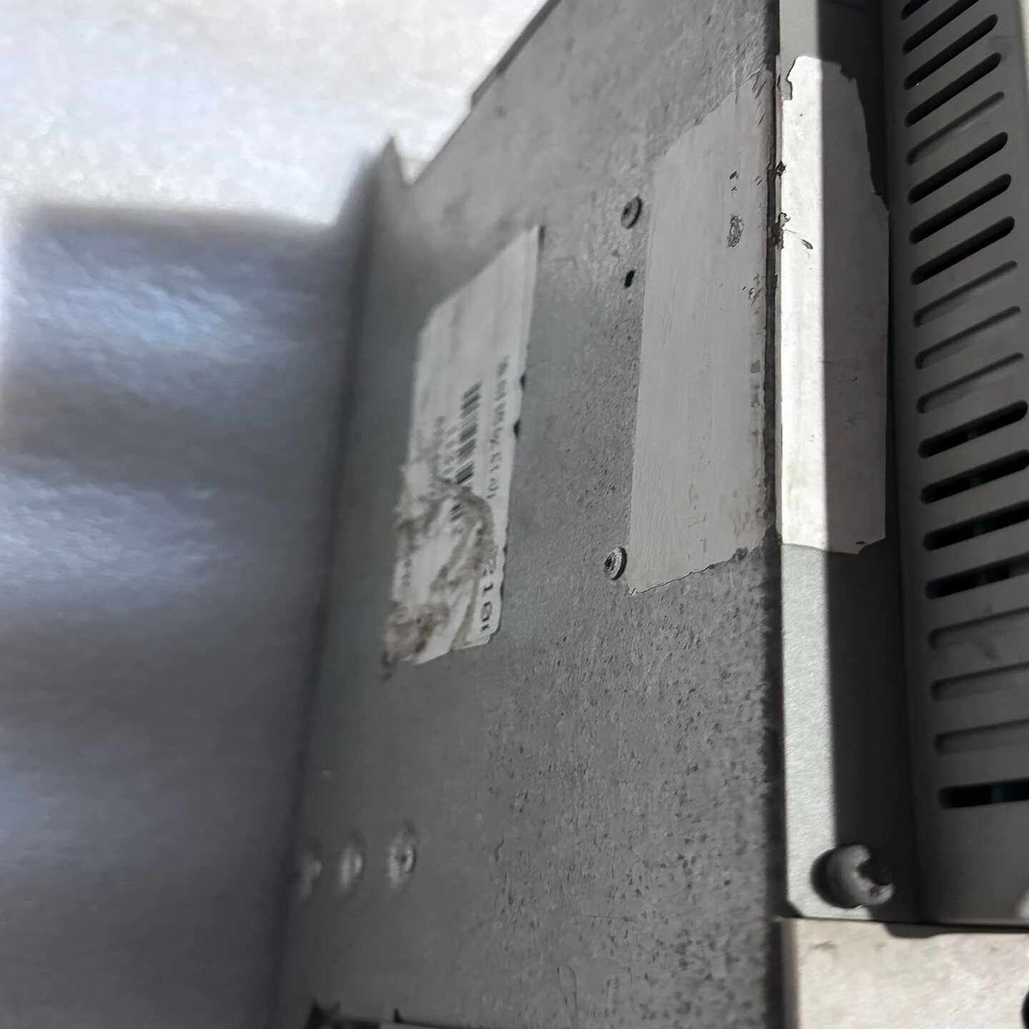 施耐德原装正品软启动器ATS48D75Q功能正常品相如图--议价商品 - 图1